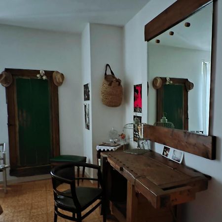 B&B Lamagia Di Corte Moronati シルミオーネ エクステリア 写真