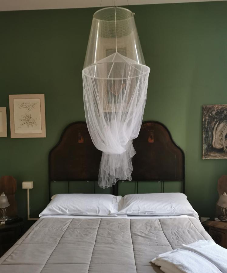 B&B Lamagia Di Corte Moronati シルミオーネ エクステリア 写真