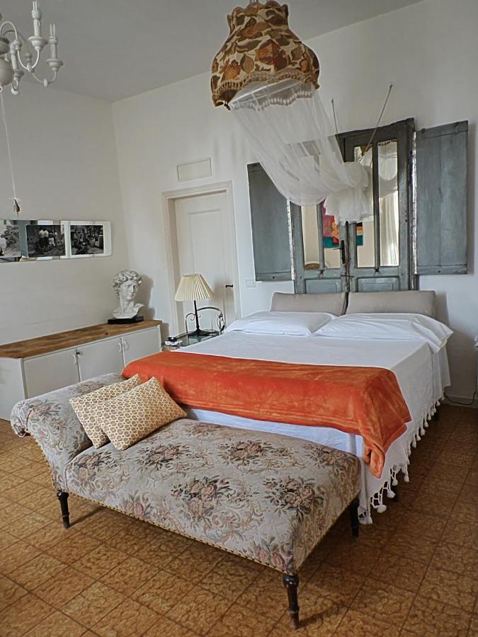 B&B Lamagia Di Corte Moronati シルミオーネ エクステリア 写真