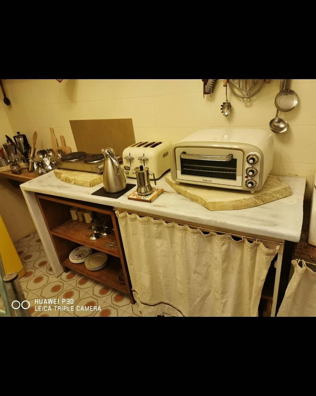 B&B Lamagia Di Corte Moronati シルミオーネ 部屋 写真